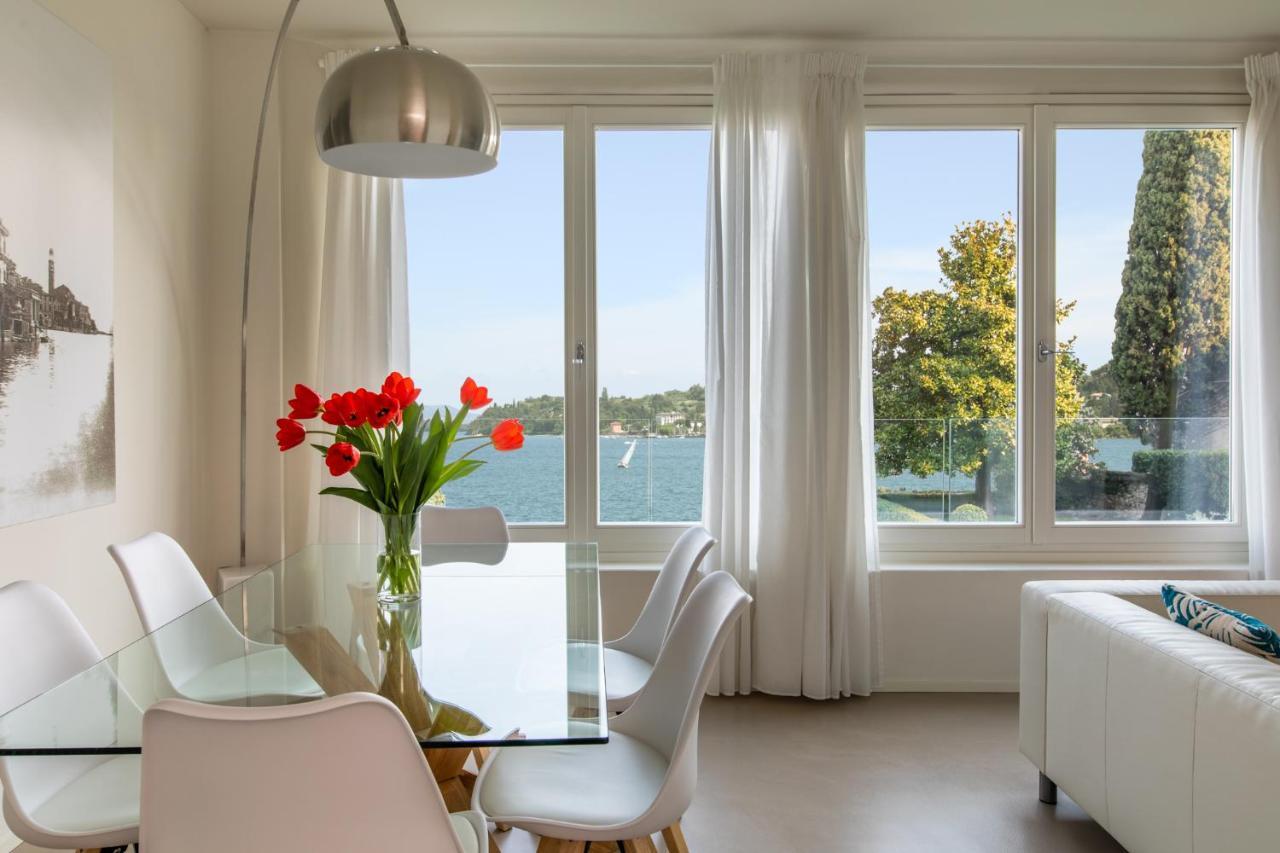 Luxury Lake View Apartments Salò Exteriör bild