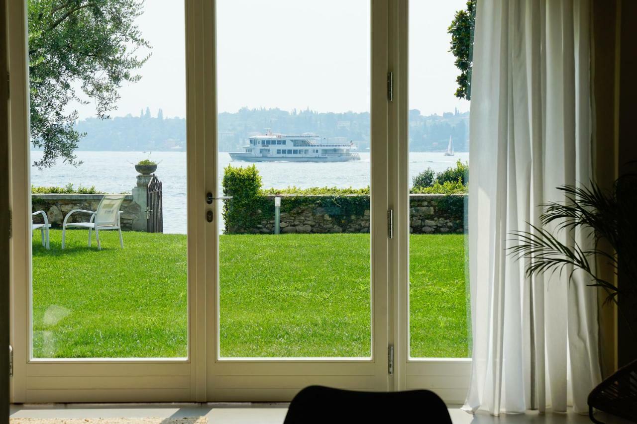 Luxury Lake View Apartments Salò Exteriör bild